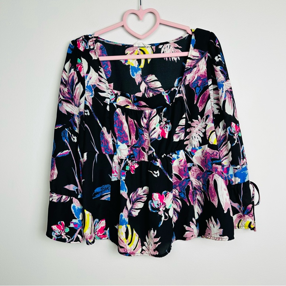 Vibrant Floral Bell Long Sleeve Women's Blouse Size Large